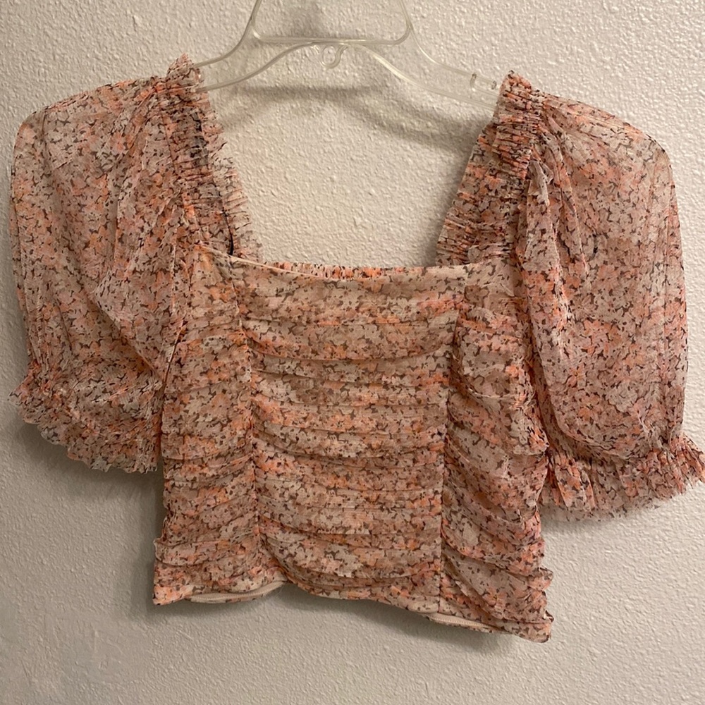 H&M puff sleeve top